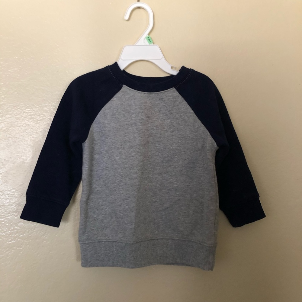 Navy blue pullover
